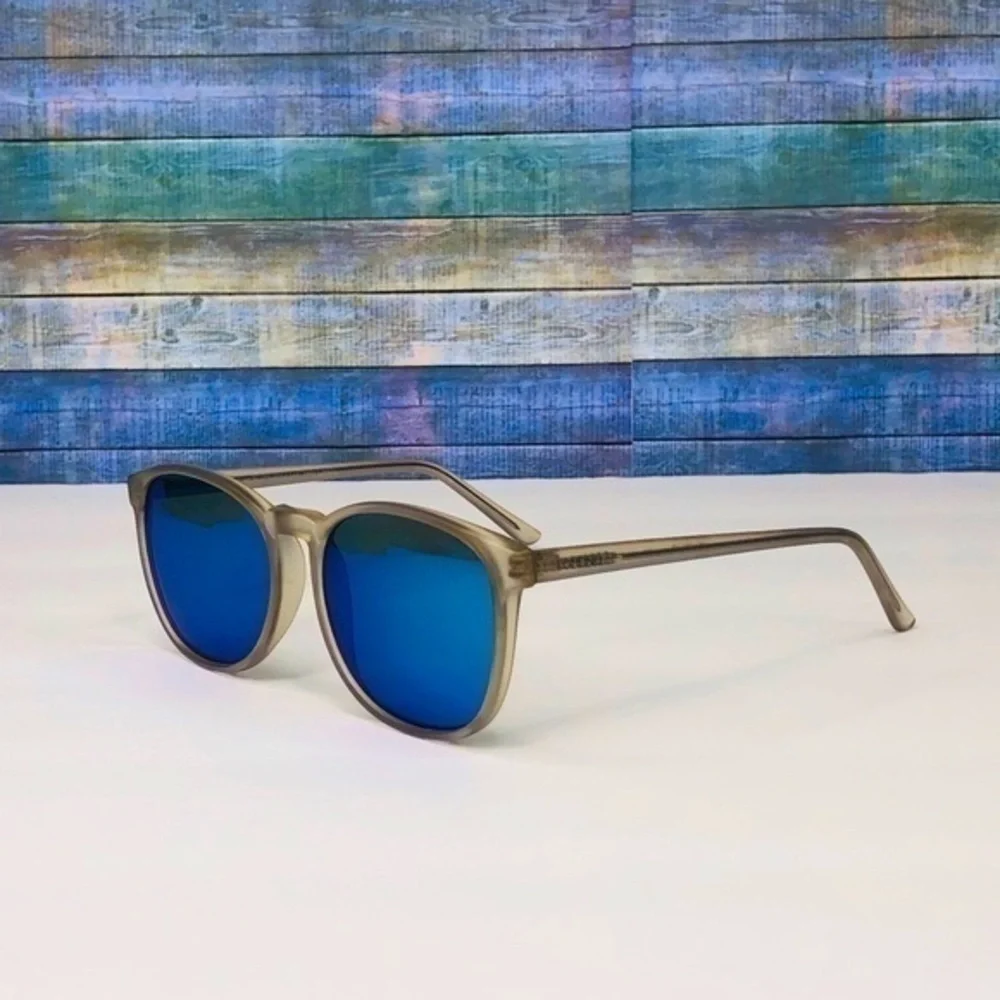 KOMONO sunglasses NEW Urkel Frost blue